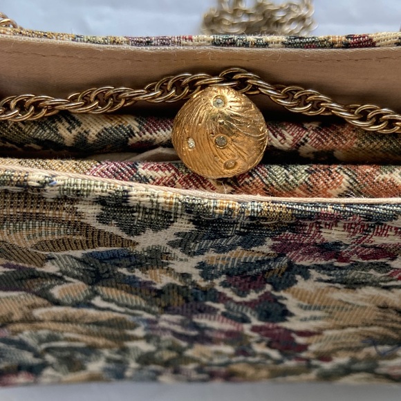 VNTG HL Floral Tapestry Chain Strap Bag made in USA - Picture 3 of 8